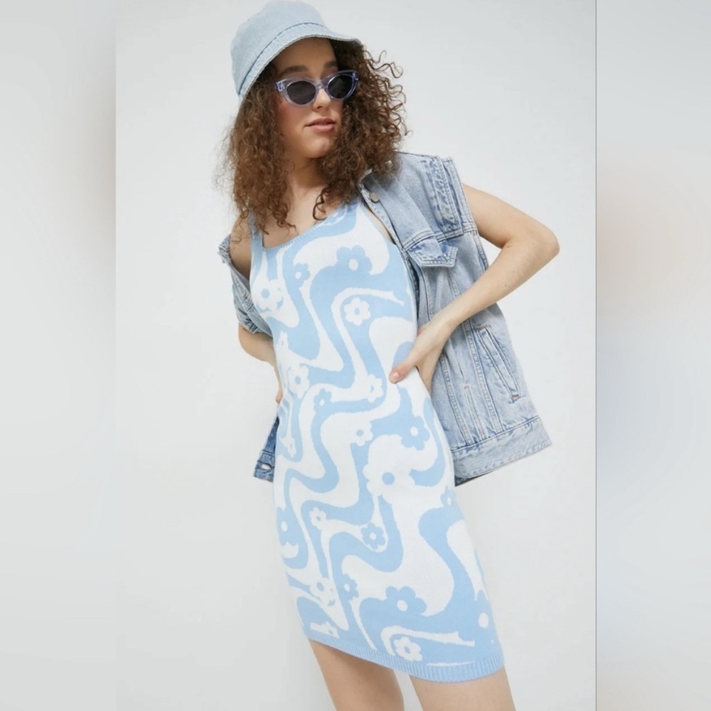 Hollister Retro Knit Tank Dress - Picture 4 of 4